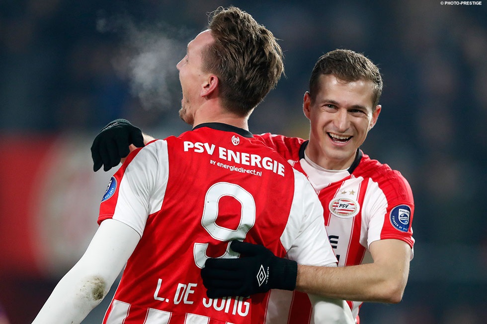 soi-keo-ca-cuoc-bong-da-ngay-2-8-Twente-vs-PSV-tim-kiem-chien-thang-b9 2