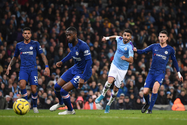 MANCHESTER, ENGLAND - NOVEMBER 23: Riyad Mahrez of Manchester City scores his team’s second goal during the Premier League match between Manchester City and Chelsea FC at Etihad Stadium on November 23, 2019 in Manchester, United Kingdom. (Photo by Laurence Griffiths/Getty Images)